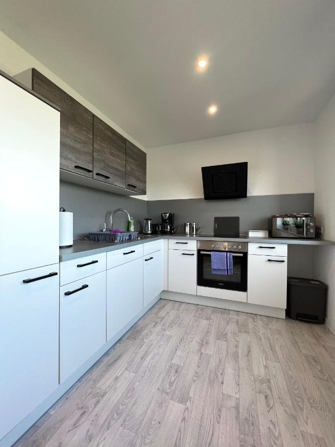 Stilvolles Apartment Mit Laendlichem Ausblick Хатинген Екстериор снимка